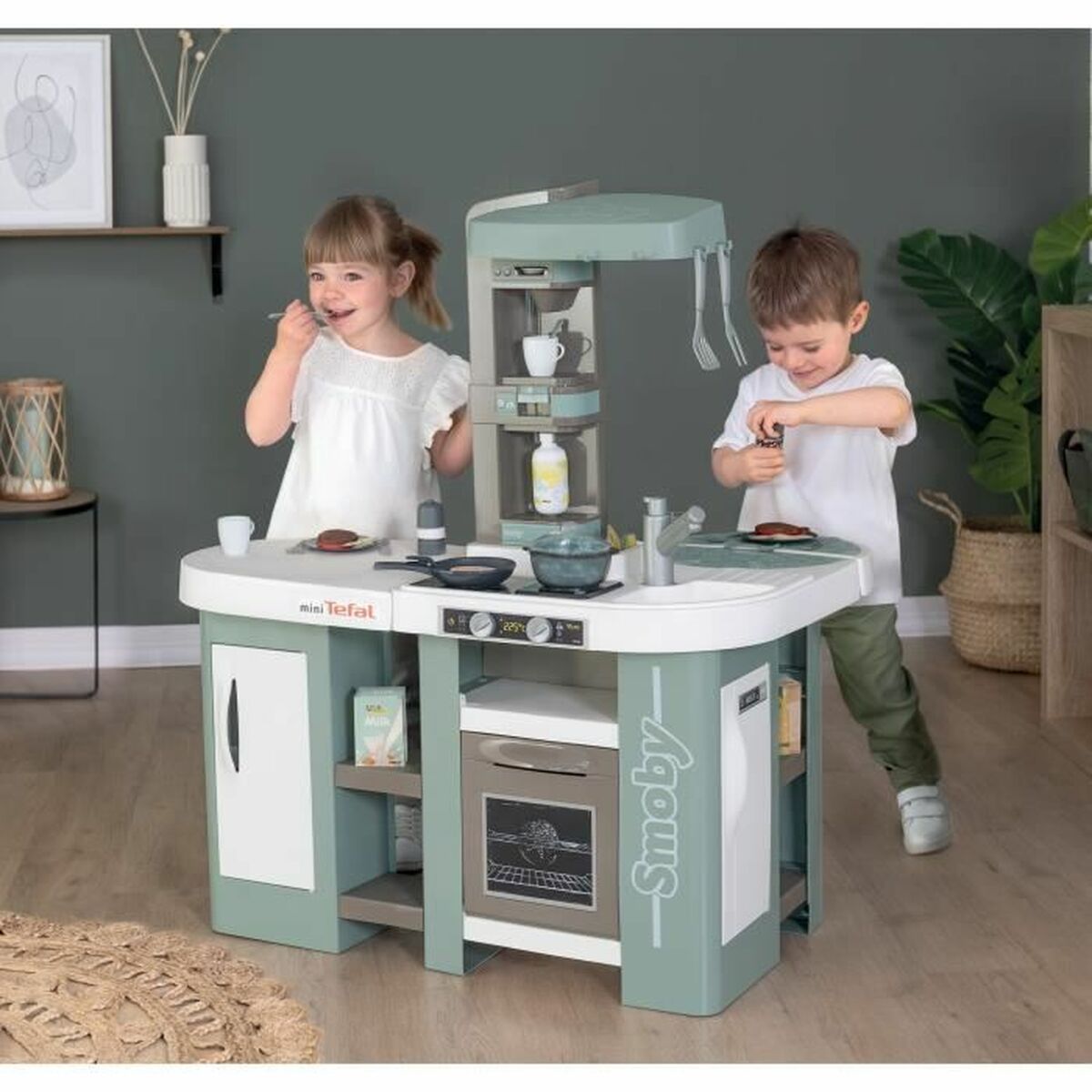 Игрушечная кухня Smoby
